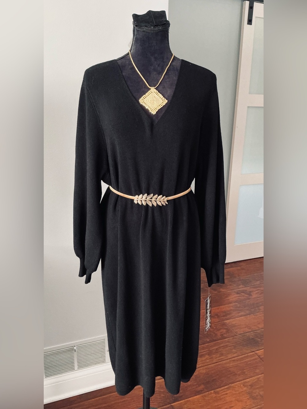 Nina Leonard Black Ribbed Knit MIDI dress 🌹in PLUS size